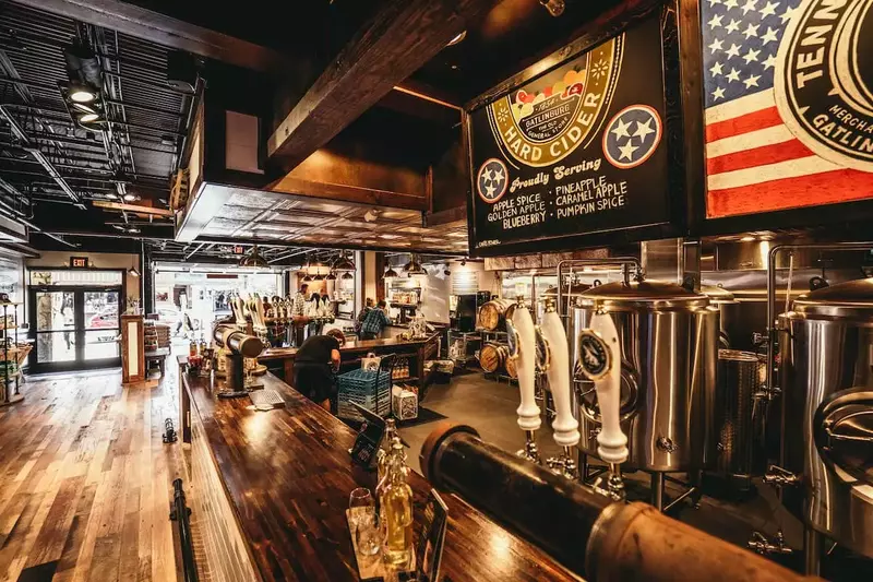 inside of TN Cider Company