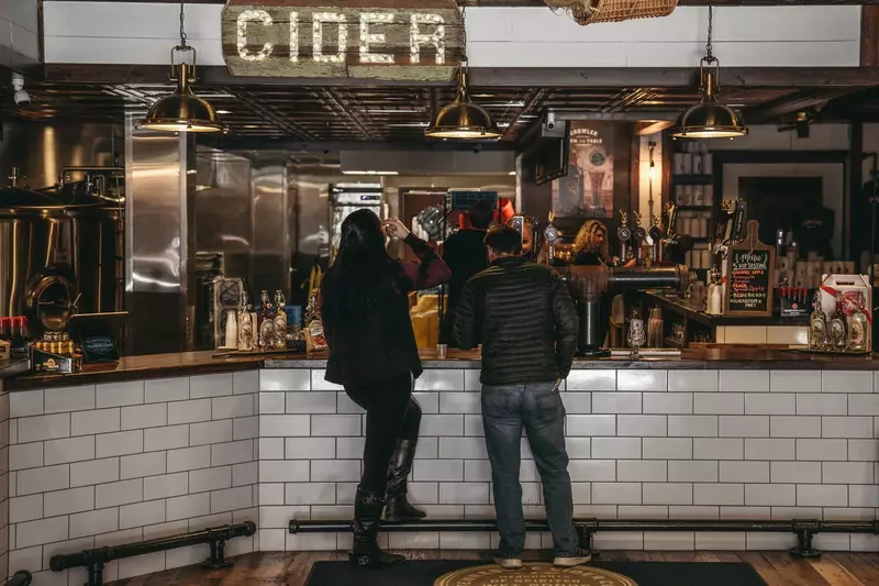 cider tasting at Tennessee cider company in Gatlinburg Tennessee