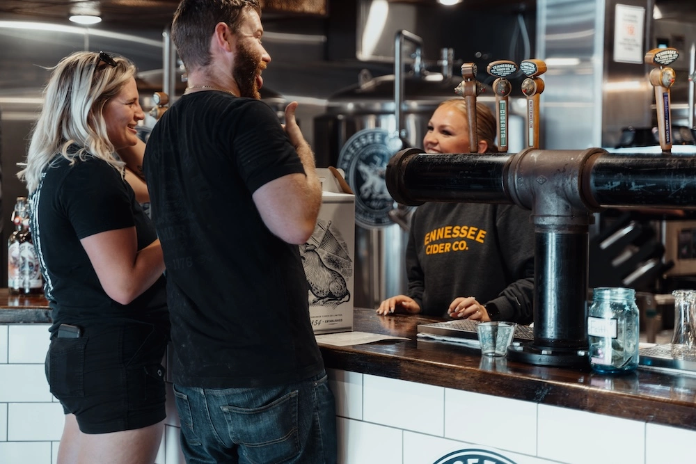 customers at Tennessee Cider Co.