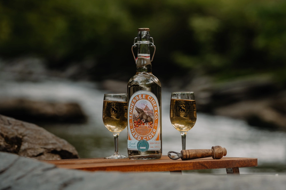 Tennessee cider on the water