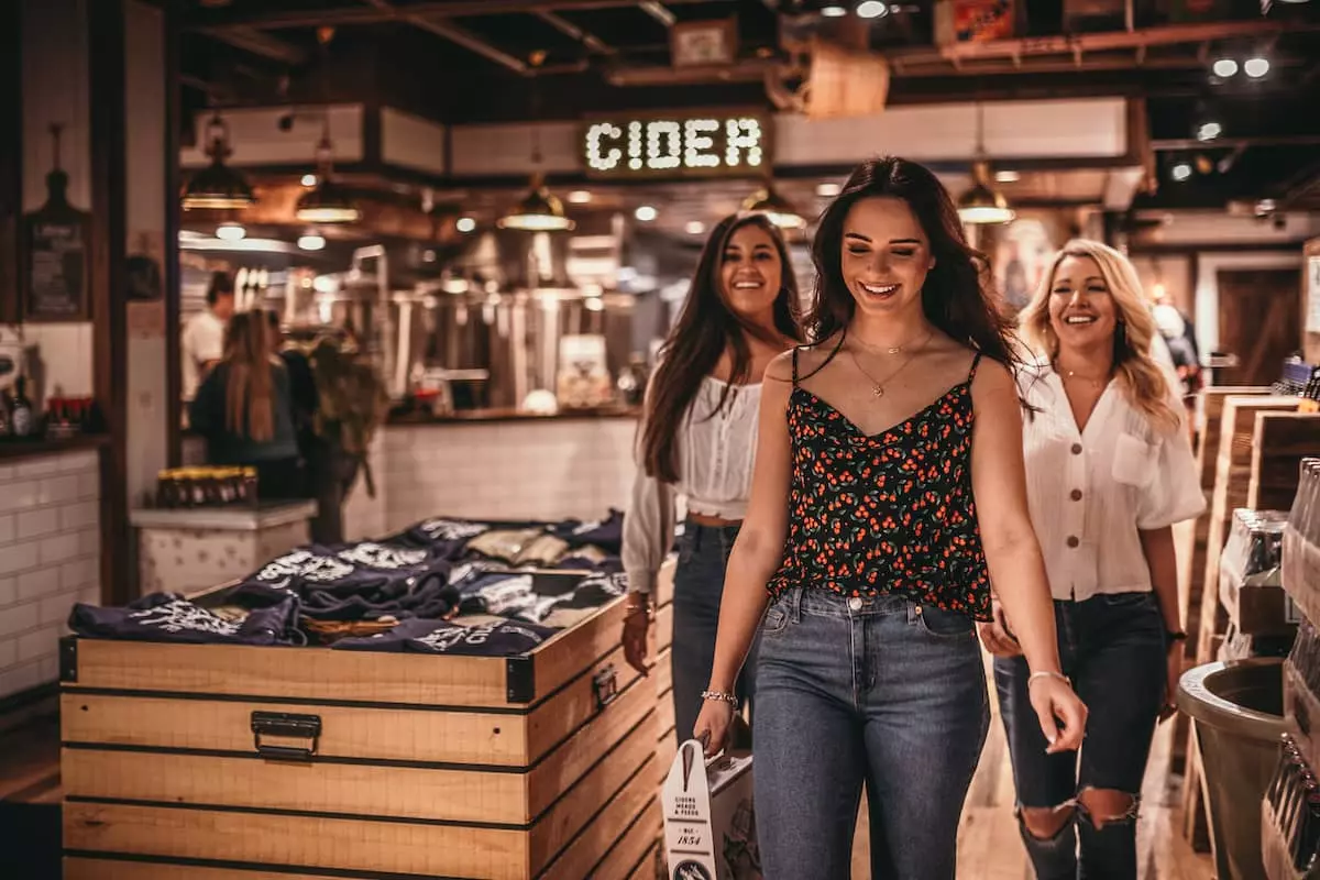People Shopping at TN Cider Company in Gatlinburg